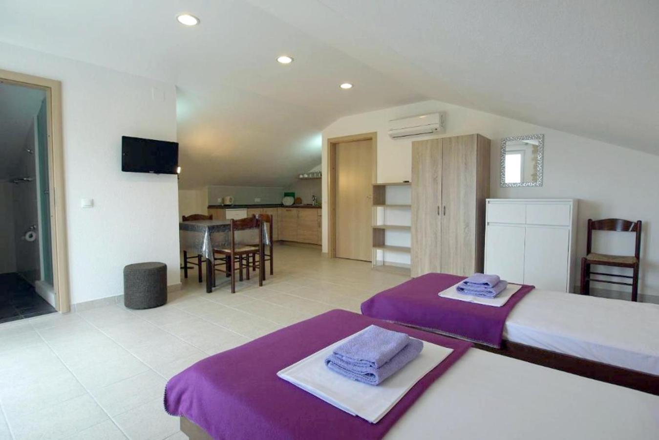 Paklenica Sport Apartments Starigrad Paklenica Zimmer foto