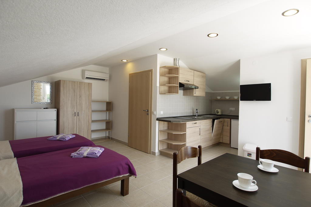 Paklenica Sport Apartments Starigrad Paklenica Zimmer foto