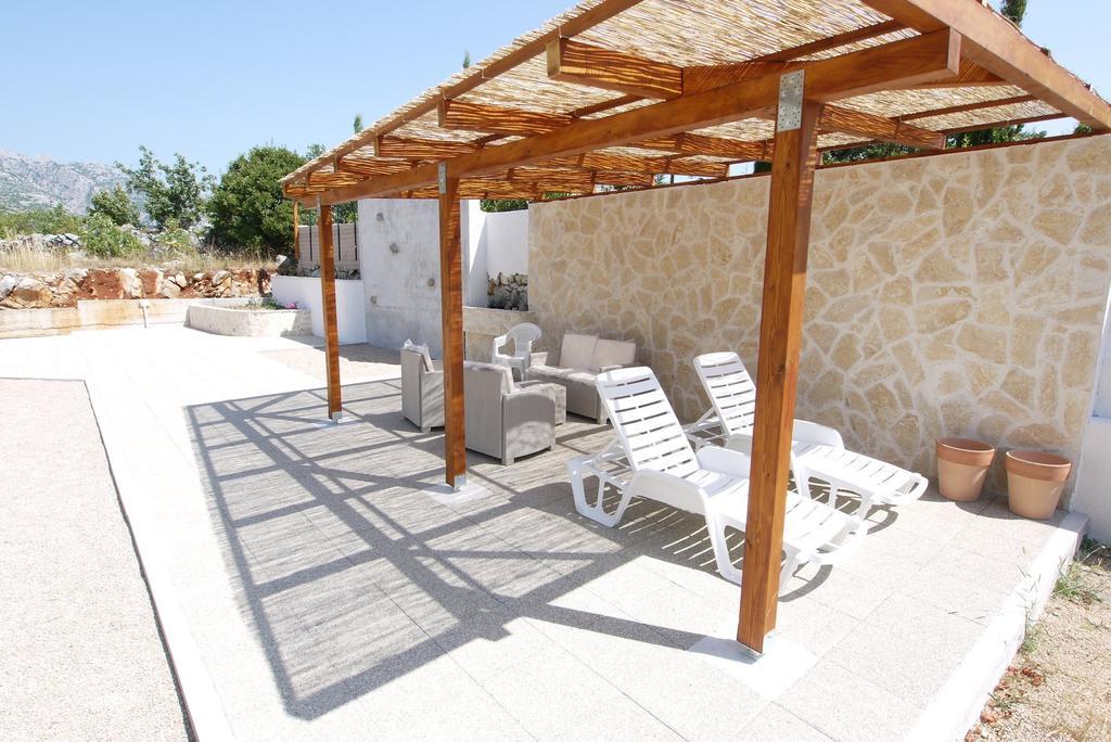 Paklenica Sport Apartments Starigrad Paklenica Exterior foto